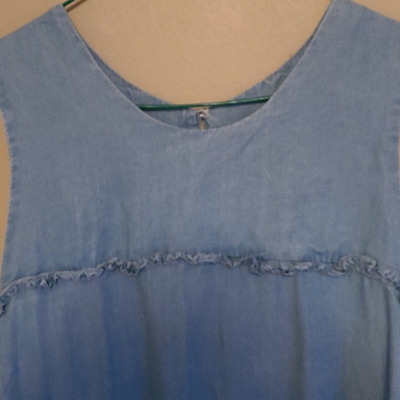 Cold Shoulder Top - Picture 5 of 6